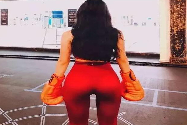 女性(xìng)健身運動